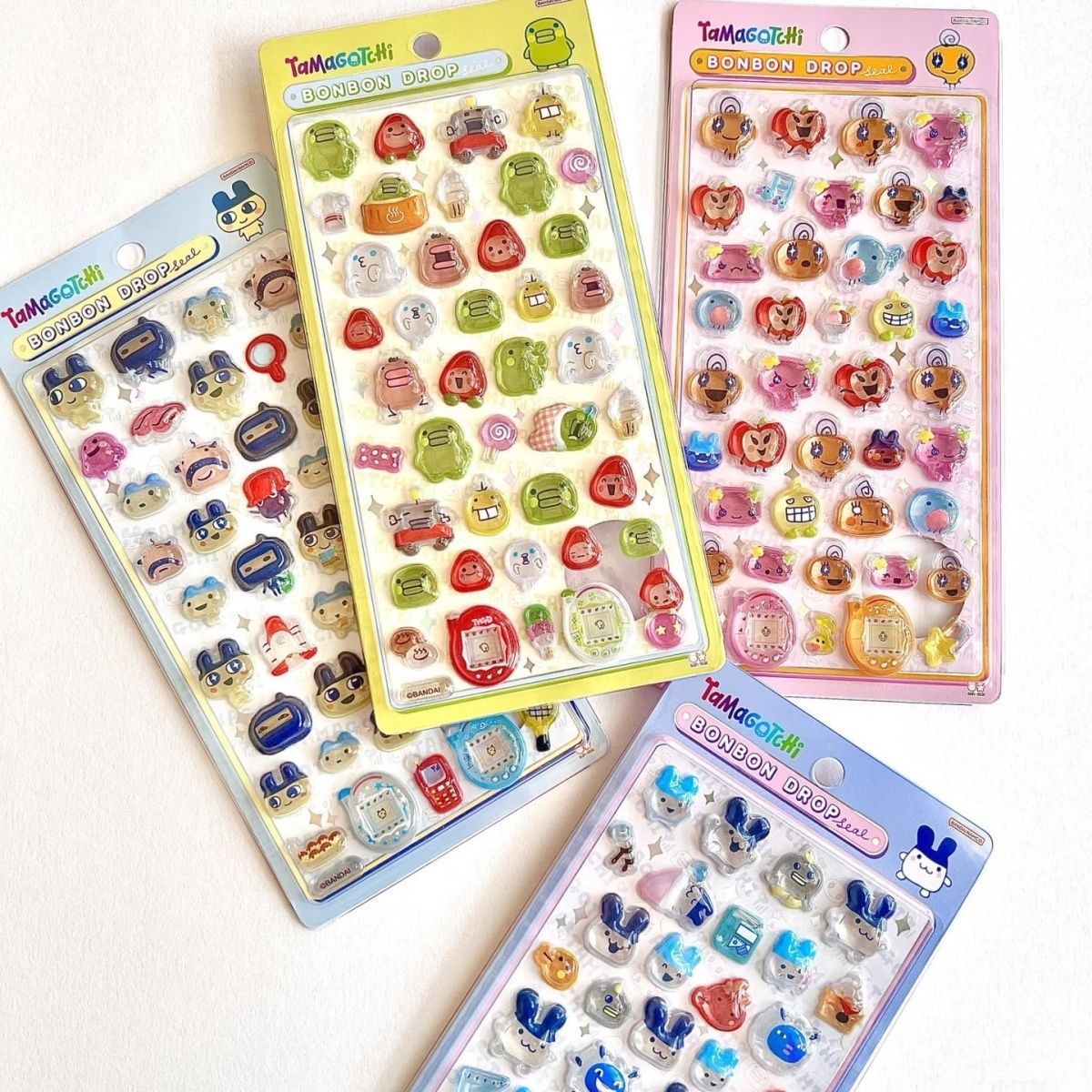Bandai Model Tamagotchi - Naklejki 3D Tamagotchi - Urocze, wielokolorowe